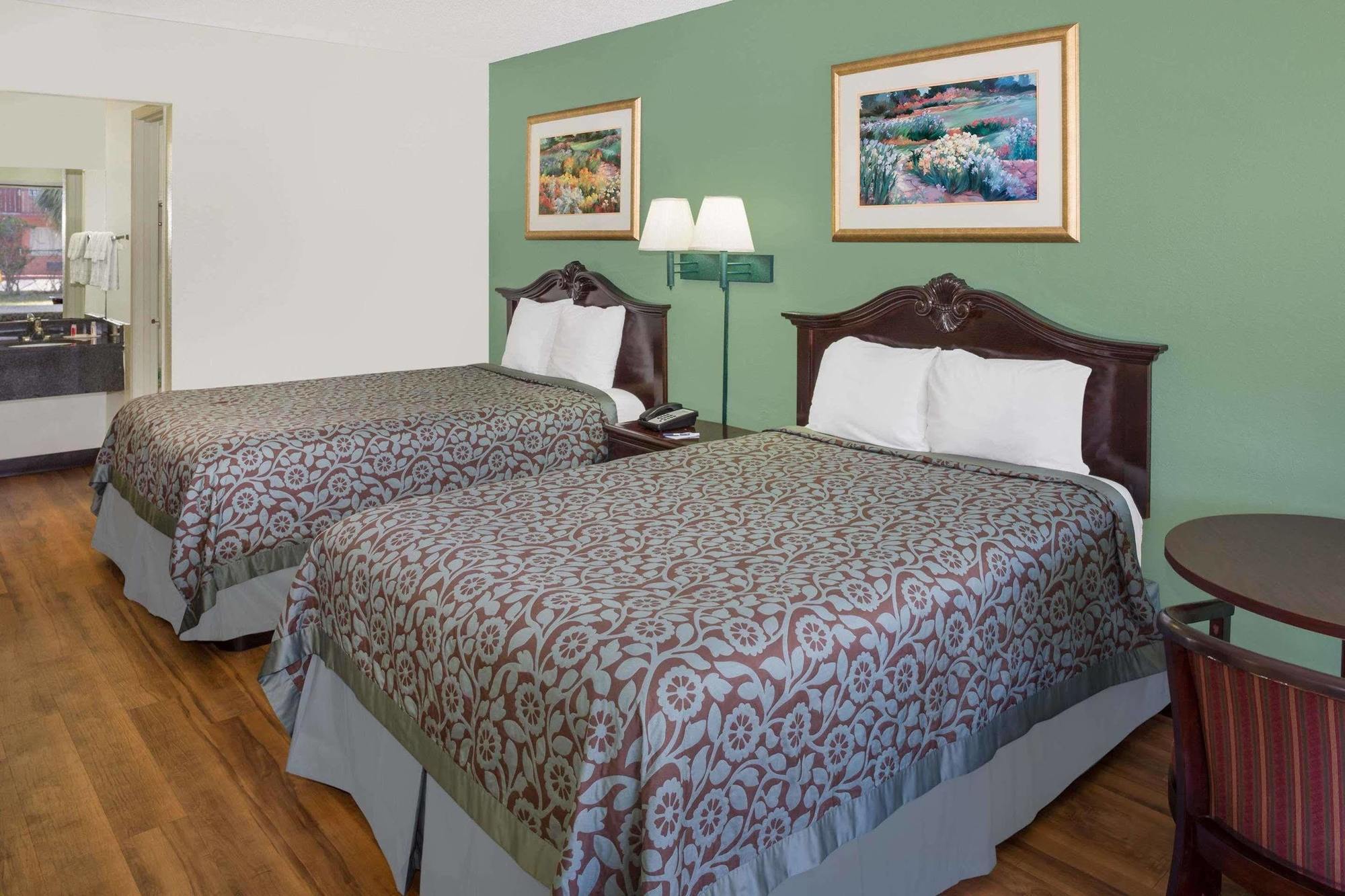 Travelodge By Wyndham Fort Myers North North Fort Myers Extérieur photo