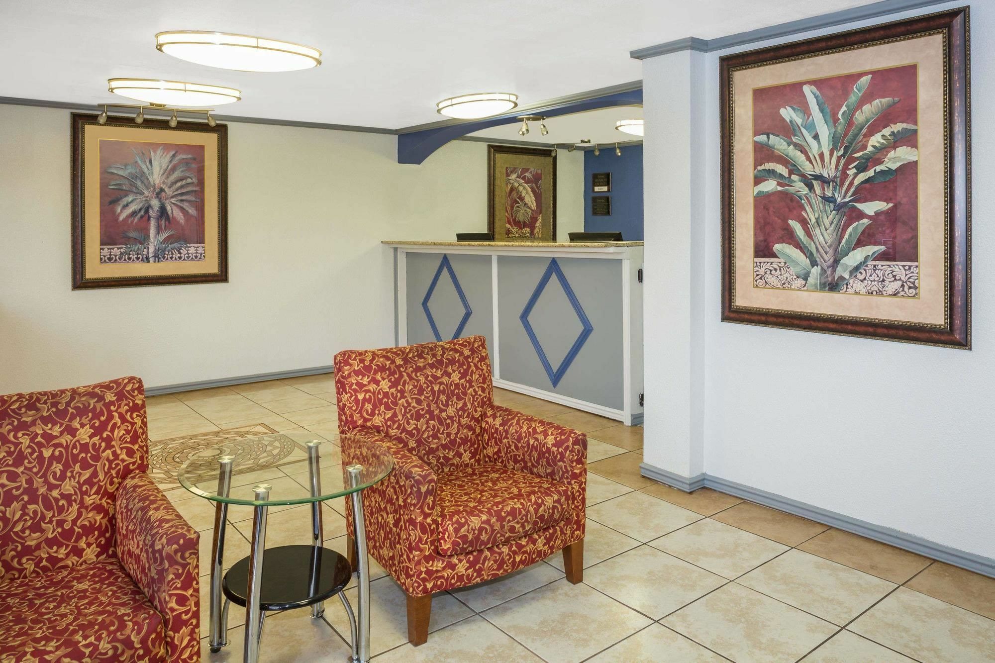 Travelodge By Wyndham Fort Myers North North Fort Myers Extérieur photo